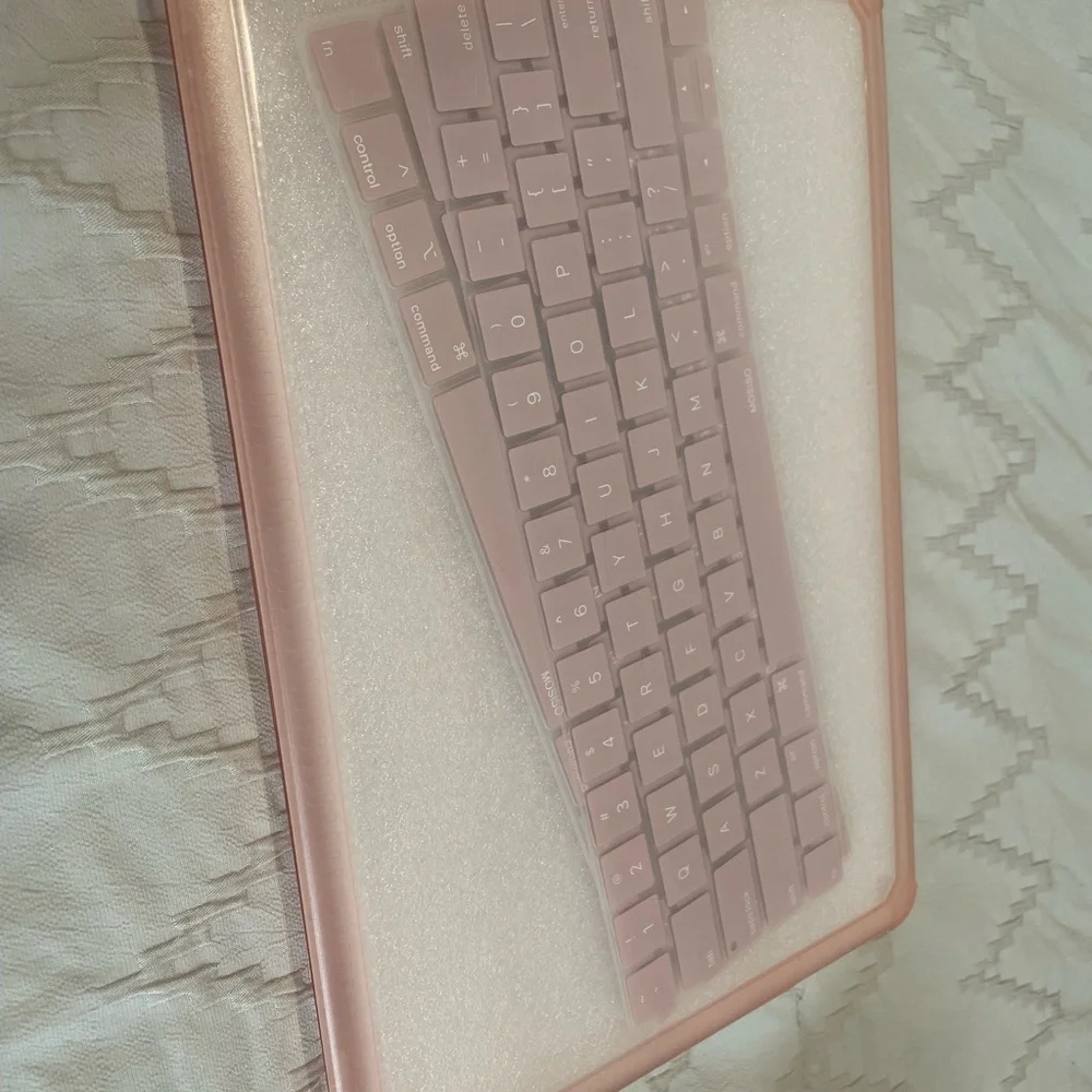 Pink MacBook case 13 inches